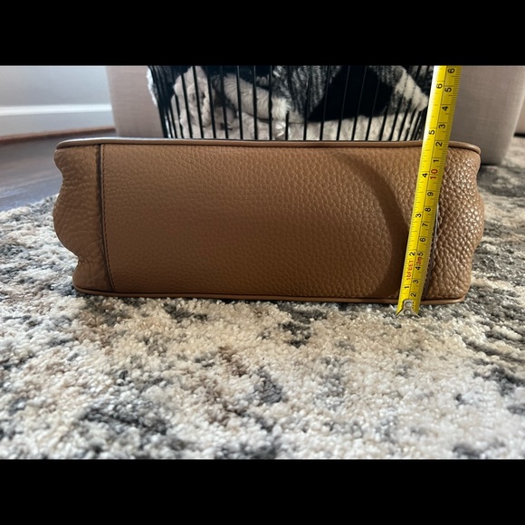 Tory Burch Pebbled satchel - Picture 16 of 16